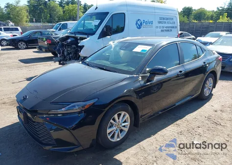2025 Toyota Camry Le из США, поврежденный, VIN 4T1DBADK9SU502557